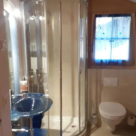 Apartment Farfalla Appartement-fewo- Dusche Oder Bad- Wc 4-bettwohnung By Interhome *